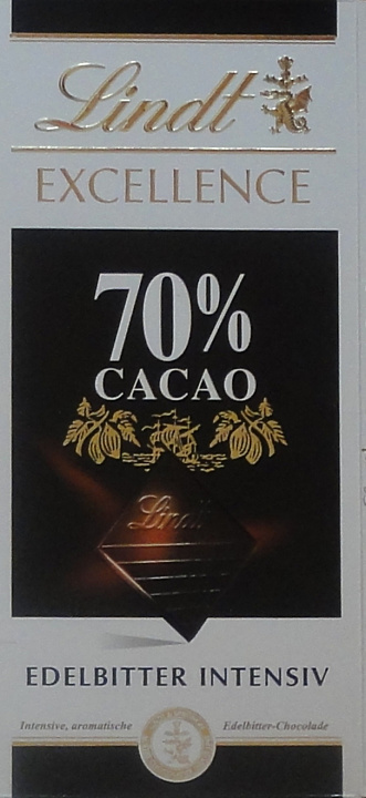 Lindt srednie excellence 70 cacao edelbitter intensiv.jpg